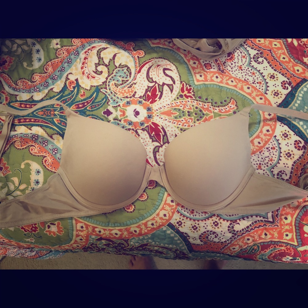 Victoria secret bra